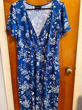 Plus size Faux Wrap Dress in Navy